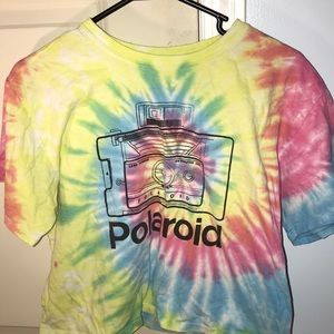 slightly cropped polaroid t shirt